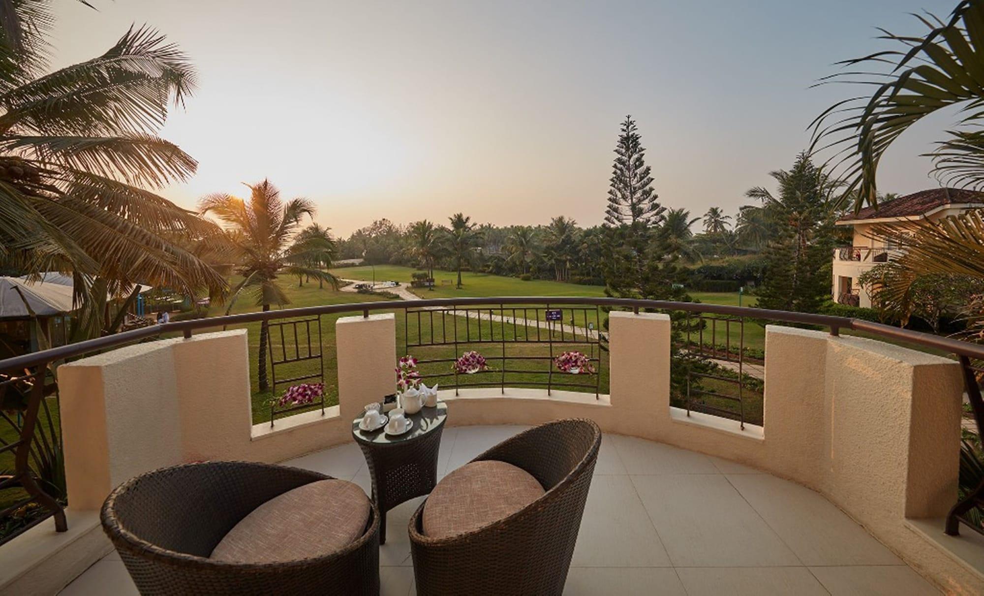 Royal Orchid Beach Resort & Spa, Utorda Beach Goa Екстер'єр фото