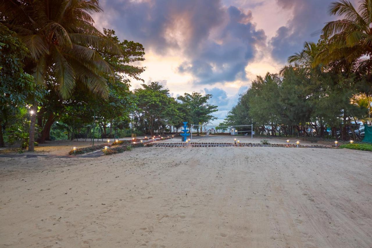 Royal Orchid Beach Resort & Spa, Utorda Beach Goa Екстер'єр фото