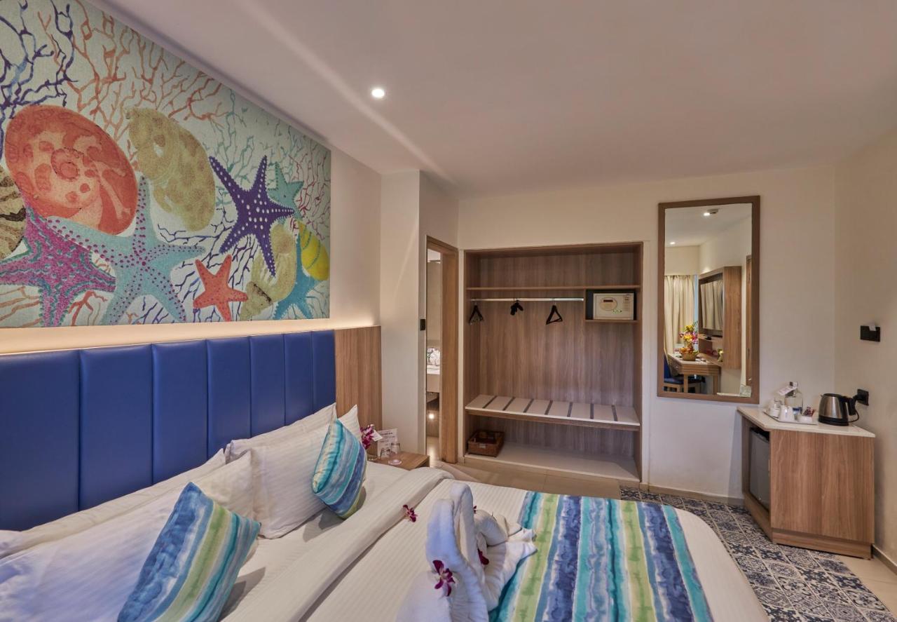 Royal Orchid Beach Resort & Spa, Utorda Beach Goa Екстер'єр фото