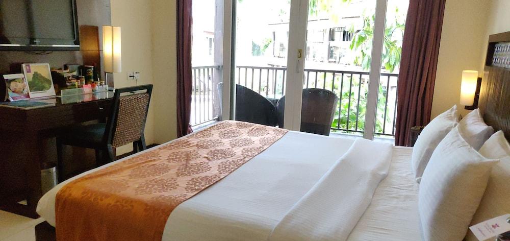 Royal Orchid Beach Resort & Spa, Utorda Beach Goa Екстер'єр фото