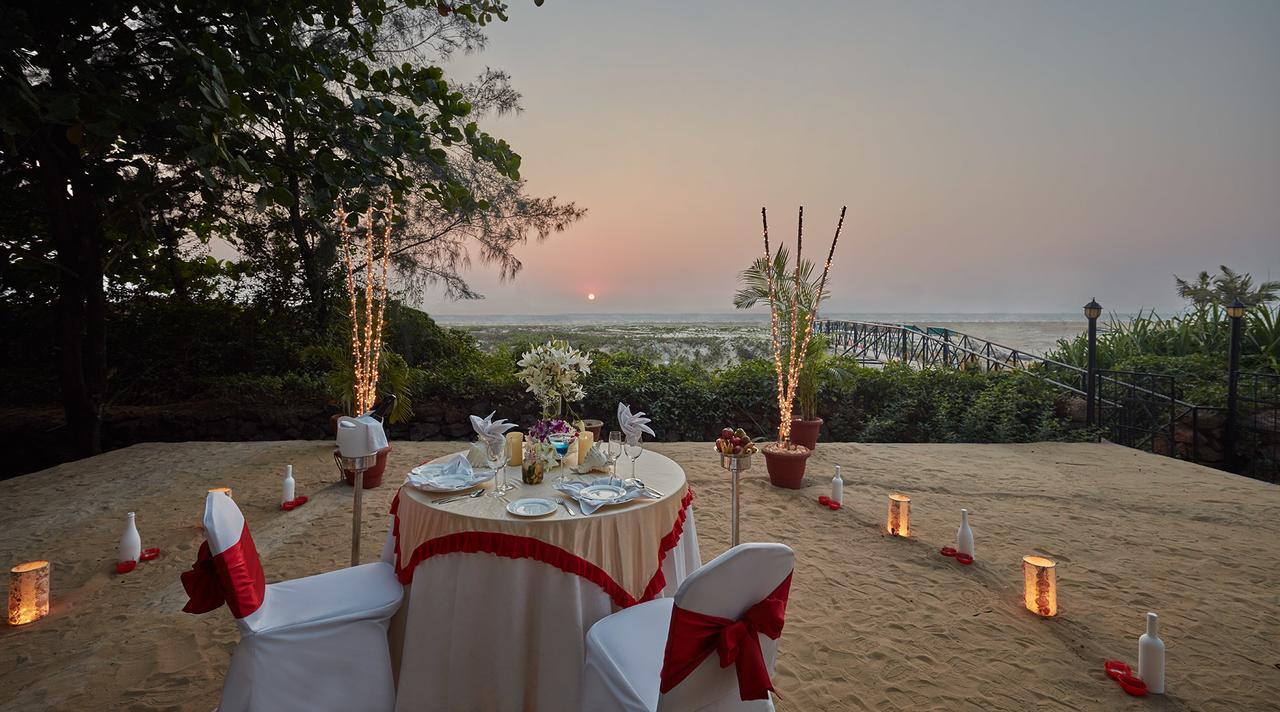 Royal Orchid Beach Resort & Spa, Utorda Beach Goa Екстер'єр фото